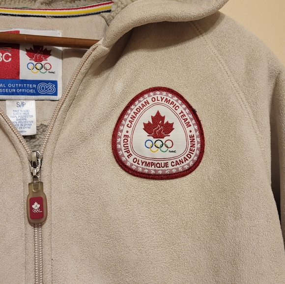 2006 Olympic Hoodie - Picture 2 of 6